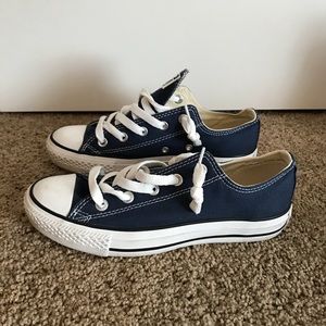 Navy blue converse All-star shoes